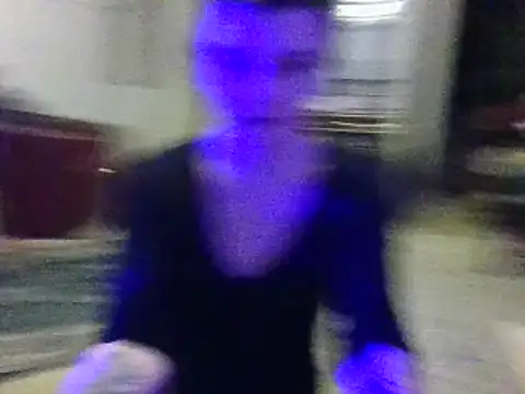 Phoenixmonroe0810 online show from January 28, 2025, 5:22 am