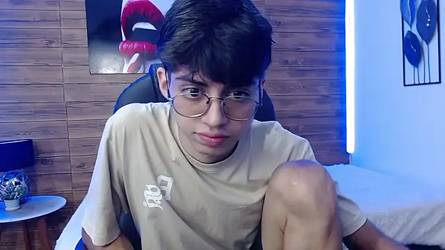 jhoellx online show from December 14, 2024, 7:25 pm