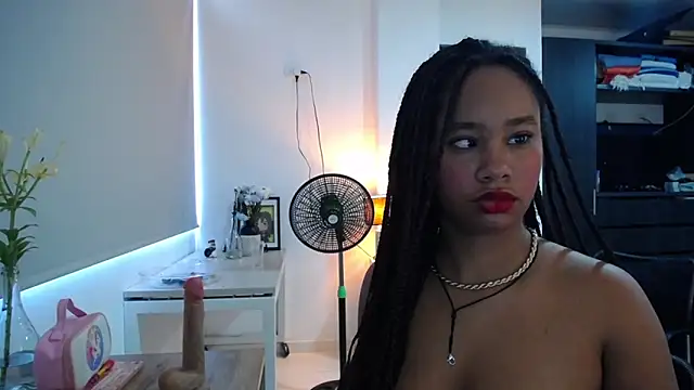 diabla sexyboobs online show from April 11, 2026, 9:08 pm