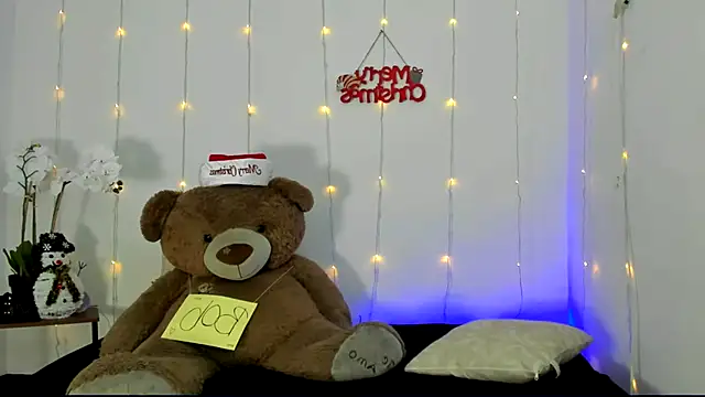 Snapshot of kendal_scott1 chatting on December 2, 2024, 8:44 pm kendal scott1 online show from December 2, 2024, 8:44 pm