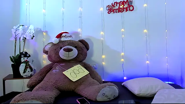 Snapshot of kendal_scott1 chatting on December 10, 2024, 10:37 pm kendal scott1 online show from December 10, 2024, 10:37 pm