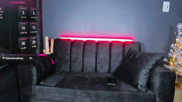 khriss brown online show from December 13, 2024, 8:58 pm