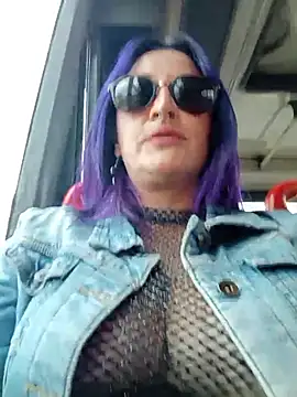 Snapshot of sophie_banger chatting on March 4, 2026, 5:41 pm sophie banger online show from March 4, 2026, 5:41 pm