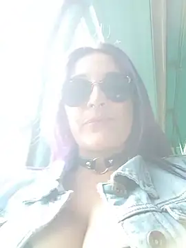 Snapshot of sophie_banger chatting on March 13, 2026, 8:26 pm sophie banger online show from March 13, 2026, 8:26 pm