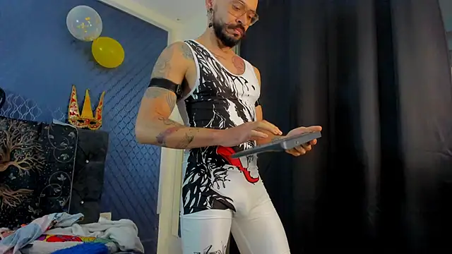 leondevereda online show from February 23, 2025, 11:47 pm