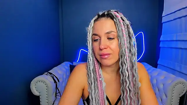 rock n roxy online show from November 22, 2025, 1:15 am