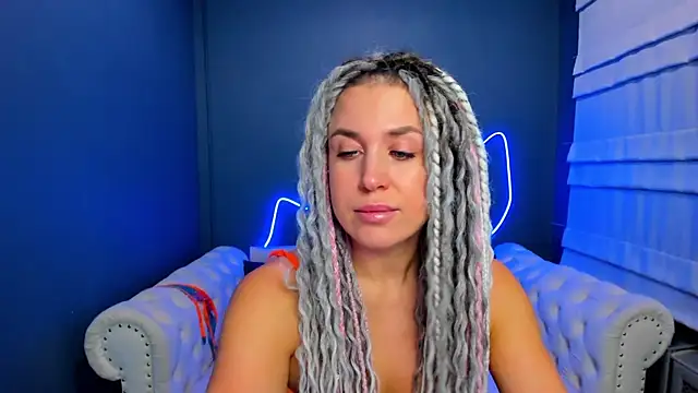 rock n roxy online show from December 20, 2025, 1:23 am