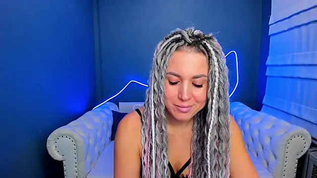 rock n roxy online show from January 11, 2026, 1:21 am