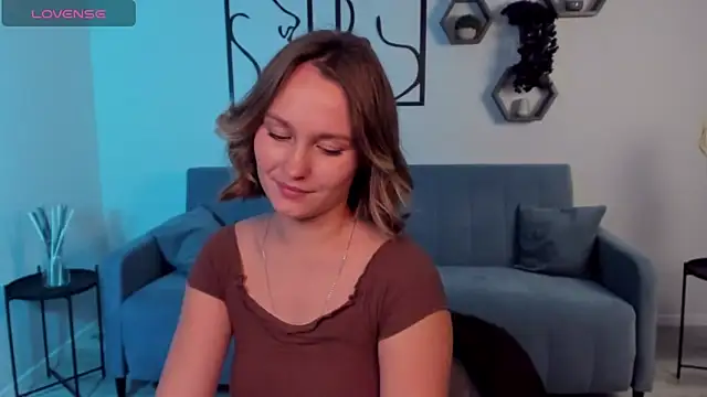 Snapshot of BritnieCute chatting on October 14, 2025, 4:57 am BritnieCute online show from October 14, 2025, 4:57 am