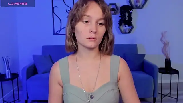 Snapshot of BritnieCute chatting on October 30, 2025, 6:59 am BritnieCute online show from October 30, 2025, 6:59 am