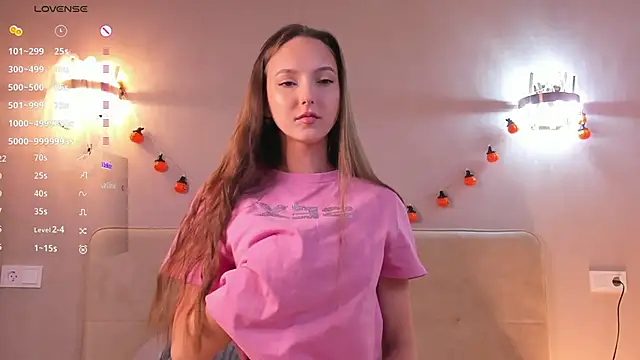 Snapshot of PetraBawden chatting on November 7, 2025, 9:31 am PetraBawden online show from November 7, 2025, 9:31 am