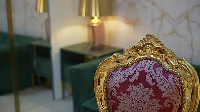 Alisa054 online show from October 12, 2025, 11:59 pm