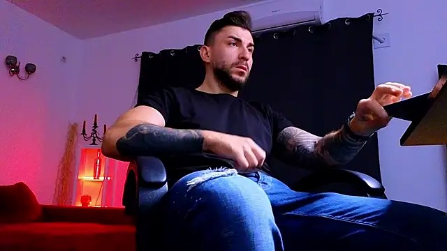 MightyAaron66 online show from September 21, 2025, 2:24 am