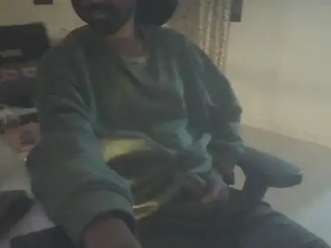 dominanthubby online show from December 4, 2024, 8:51 pm