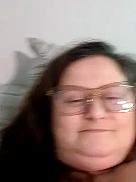 Snapshot of staceysmomfow chatting on January 20, 2025, 4:43 am staceysmomfow online show from January 20, 2025, 4:43 am