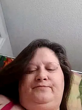 Snapshot of staceysmomfow chatting on February 2, 2025, 6:10 pm staceysmomfow online show from February 2, 2025, 6:10 pm
