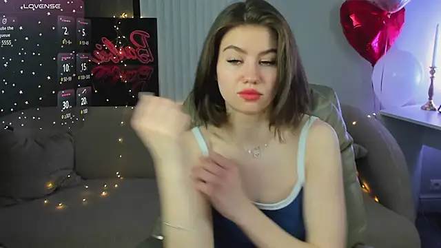 Selena grey  online show from March 11, 2025, 6:53 am