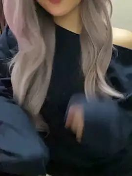 Jan jang20 online show from February 5, 2025, 2:16 pm