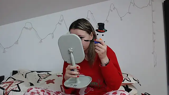 Snapshot of SweetMaddy888 chatting on January 11, 2025, 4:06 am SweetMaddy888 online show from January 11, 2025, 4:06 am