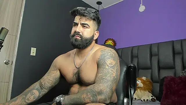 Snapshot of Lyon_vach chatting on January 19, 2026, 3:38 pm Lyon vach online show from January 19, 2026, 3:38 pm