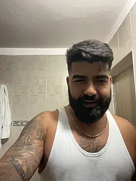 Snapshot of Lyon_vach chatting on February 9, 2026, 4:11 pm Lyon vach online show from February 9, 2026, 4:11 pm