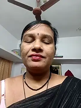 sowjanya1190 online show from January 19, 2025, 1:32 am