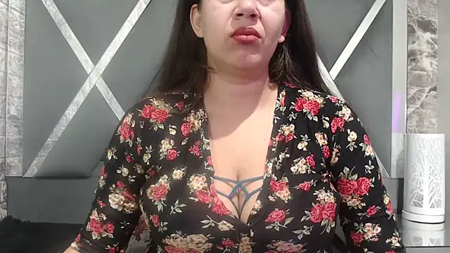 Catherine tabarezx online show from December 23, 2024, 11:36 am