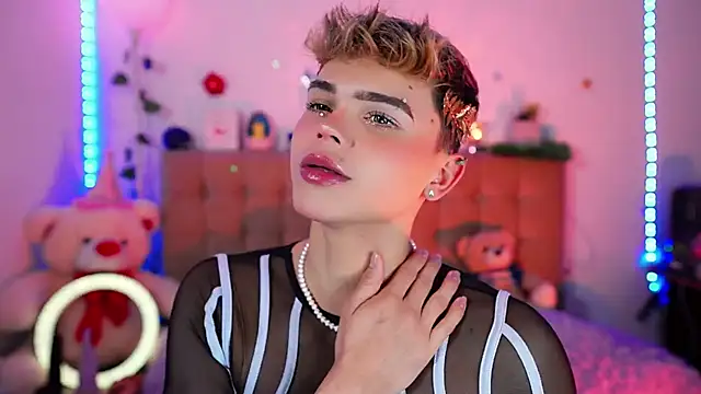 PRINCE STEV online show from October 12, 2025, 6:18 pm