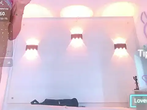 Molly Spears online show from February 22, 2025, 2:52 pm