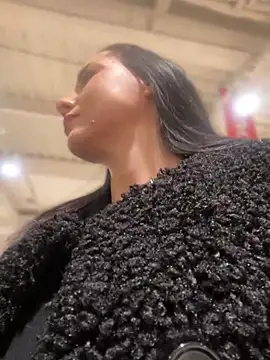 Snapshot of Roxana-Sexy chatting on February 18, 2025, 5:31 am Roxana-Sexy online show from February 18, 2025, 5:31 am