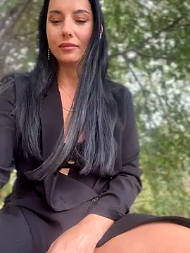 Snapshot of Roxana-Sexy chatting on September 9, 2025, 2:55 am Roxana-Sexy online show from September 9, 2025, 2:55 am