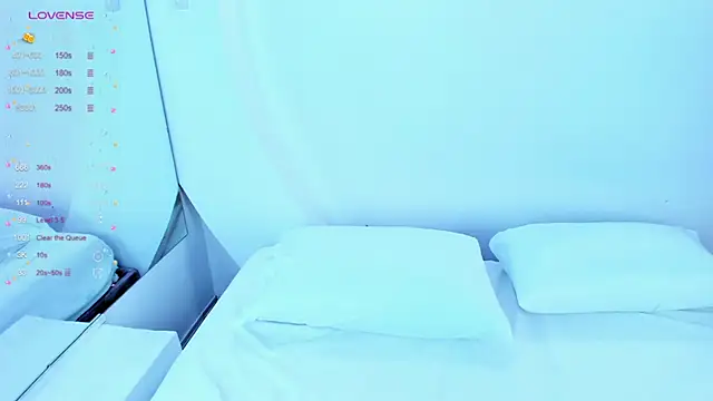 NanaOsaky online show from February 22, 2025, 12:40 pm