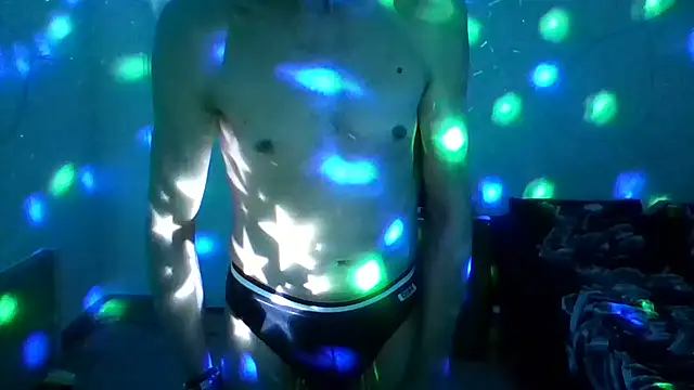 Snapshot of brunoguunot chatting on March 21, 2025, 10:17 pm brunoguunot online show from March 21, 2025, 10:17 pm