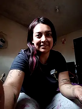 CORALINE GREYM online show from September 24, 2025, 5:38 pm