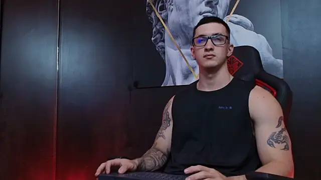 Snapshot of JacksonOlsenn chatting on September 30, 2025, 8:47 pm JacksonOlsenn online show from September 30, 2025, 8:47 pm