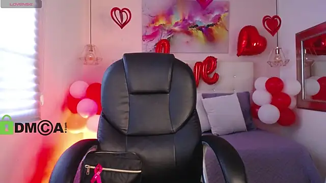 Cristal  adams online show from February 13, 2025, 1:26 pm