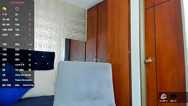 evelyn wine online show from February 25, 2025, 7:36 pm