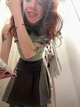 Lily  Belle online show from March 8, 2025, 4:17 pm