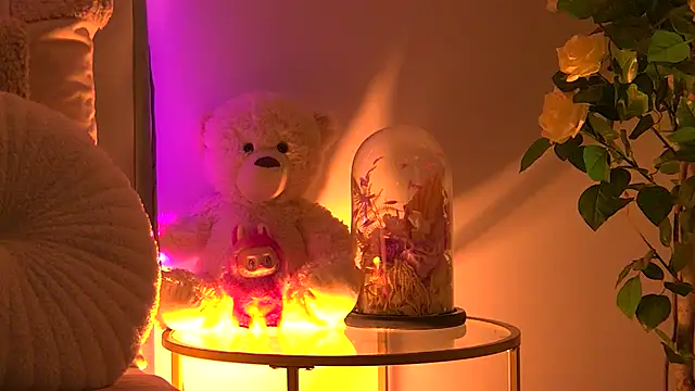 AngeliqueSkye online show from November 1, 2025, 3:08 am