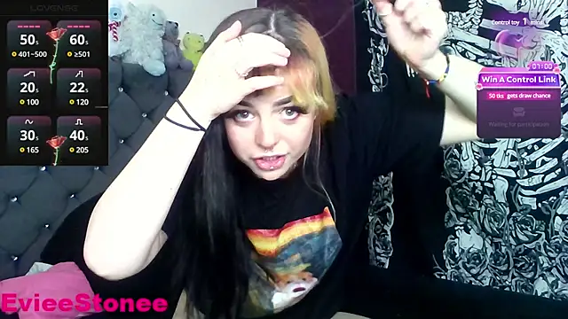 evieestonee4 online show from February 17, 2025, 6:48 pm