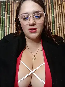 Snapshot of hanna-a chatting on June 26, 2026, 7:51 pm hanna-a online show from June 26, 2026, 7:51 pm