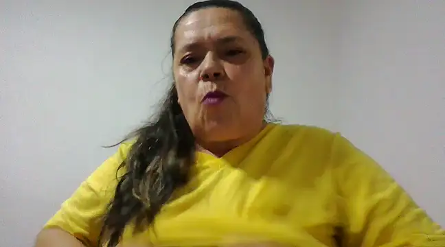 Snapshot of Anastasiass1 chatting on February 25, 2025, 12:36 am Anastasiass1 online show from February 25, 2025, 12:36 am