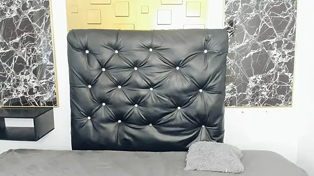 scarlett w0lf online show from January 15, 2025, 9:41 pm