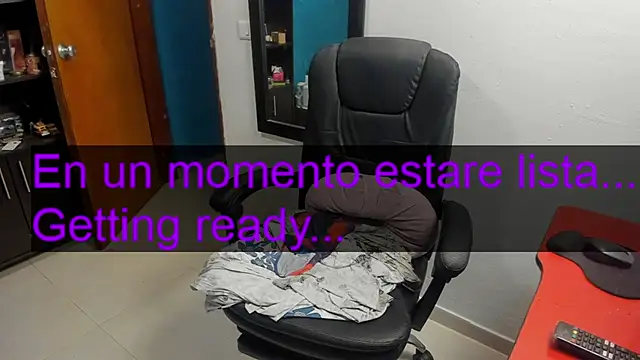 peanut tangerine online show from February 8, 2026, 11:52 pm