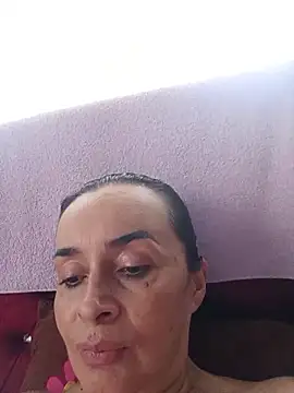 Samantha Sullivan  online show from March 16, 2026, 12:20 pm