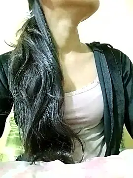 MISSQUEEN48 online show from January 8, 2026, 6:05 am