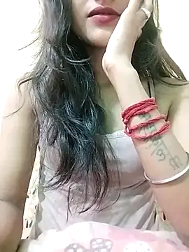 MISSQUEEN48 online show from February 17, 2026, 4:53 am