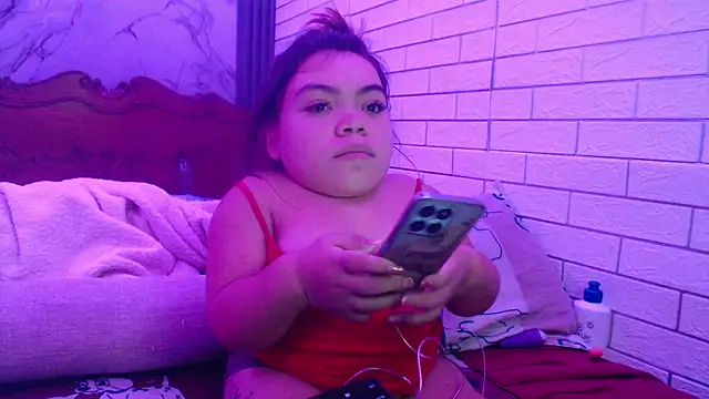 Michelle Brooks online show from February 24, 2025, 5:33 am