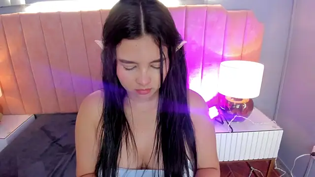 alys baker online show from October 31, 2025, 7:26 pm