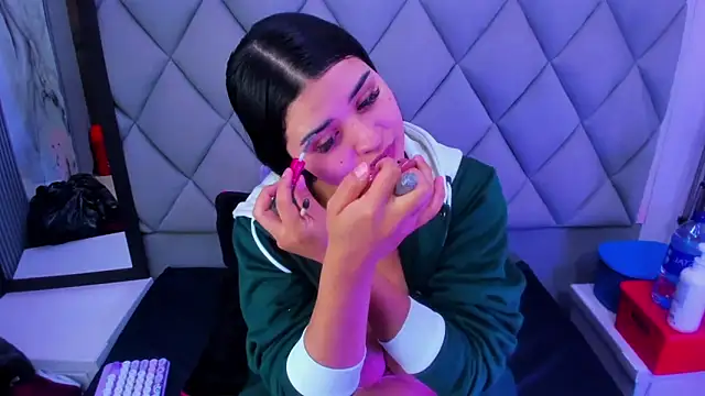 Snapshot of venusowen_ chatting on February 11, 2026, 1:49 pm venusowen online show from February 11, 2026, 1:49 pm